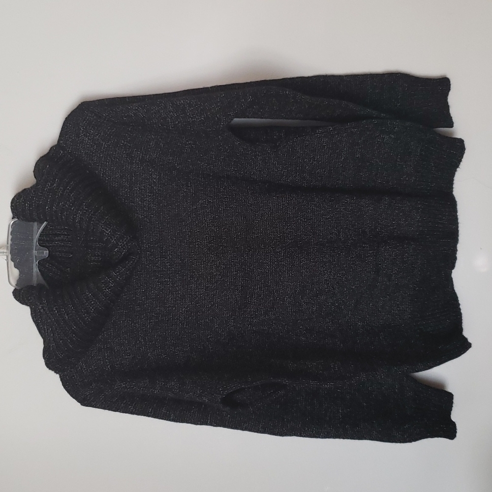 Black turtle neck sweater, closet staple, minimalist women's size large